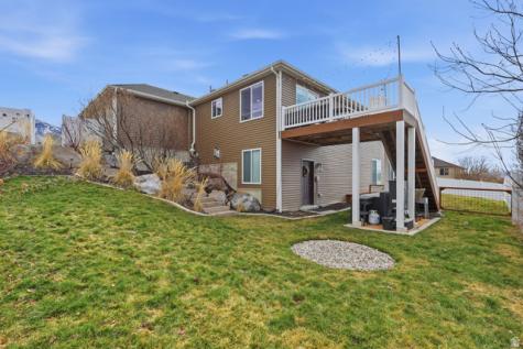 555 N 750 E Hyde Park UT 84318