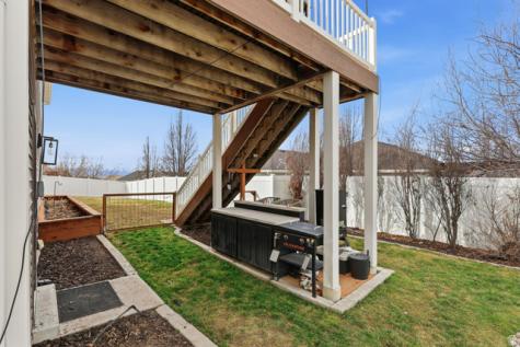 555 N 750 E Hyde Park UT 84318