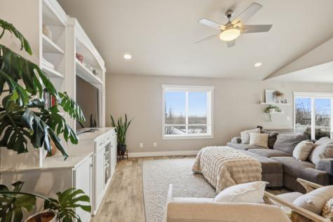 555 N 750 E Hyde Park UT 84318