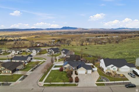555 N 750 E Hyde Park UT 84318