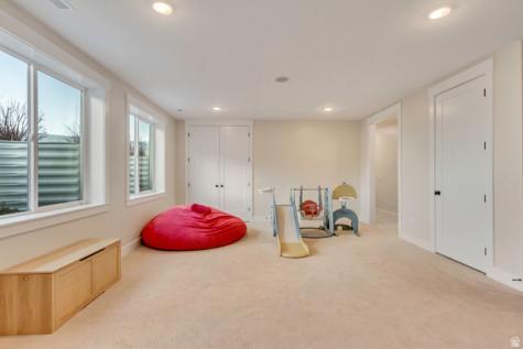 1121 E 2600 N North Ogden UT 84414