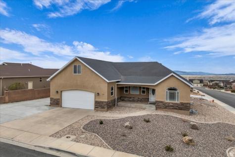 2367 N 900 E Cedar City UT 84721