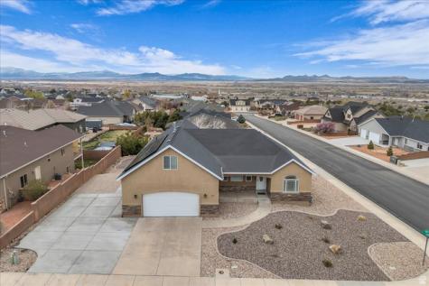 2367 N 900 E Cedar City UT 84721