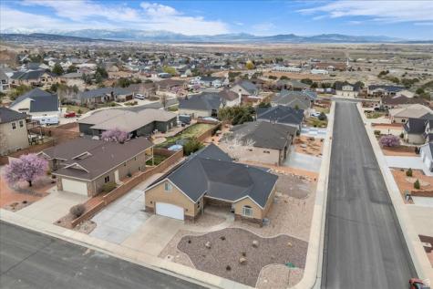 2367 N 900 E Cedar City UT 84721