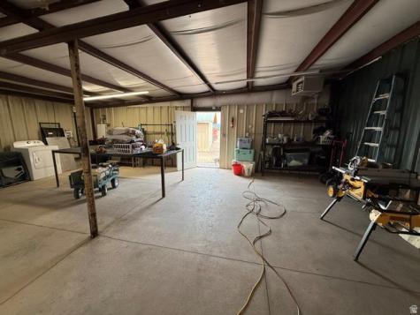 10294 N Zero E Roosevelt UT 84066