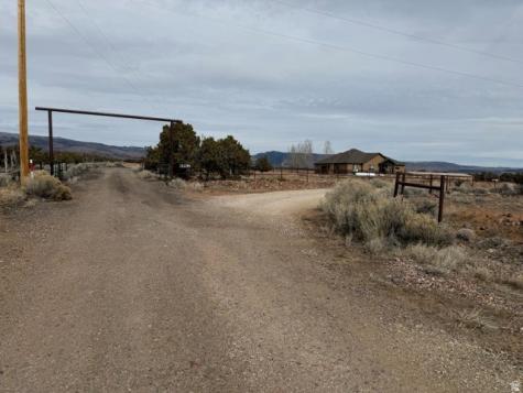 10294 N Zero E Roosevelt UT 84066