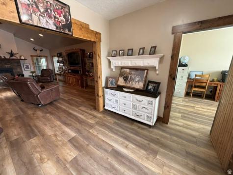 10294 N Zero E Roosevelt UT 84066
