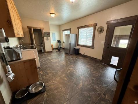 10294 N Zero E Roosevelt UT 84066