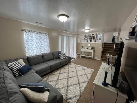 4062 W 5950 S Roy UT 84067