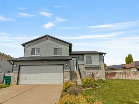 4062 W 5950 S Roy UT 84067