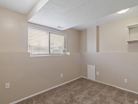 4062 W 5950 S Roy UT 84067