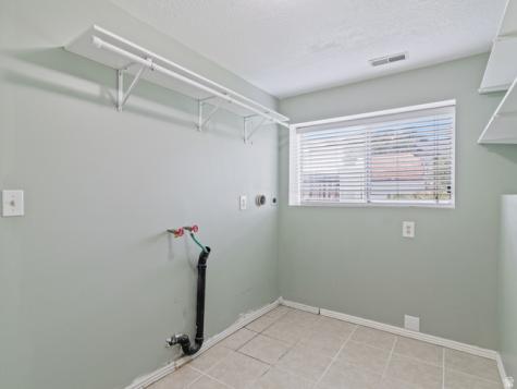 4062 W 5950 S Roy UT 84067