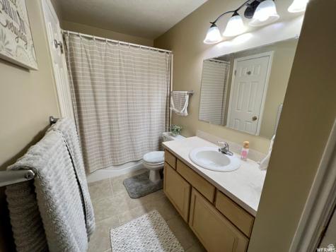 4062 W 5950 S Roy UT 84067