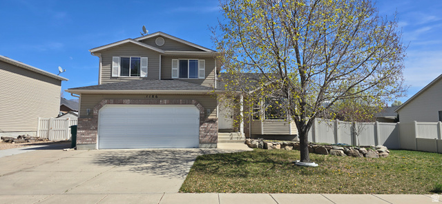 1186 N 2425 W Layton UT 84041
