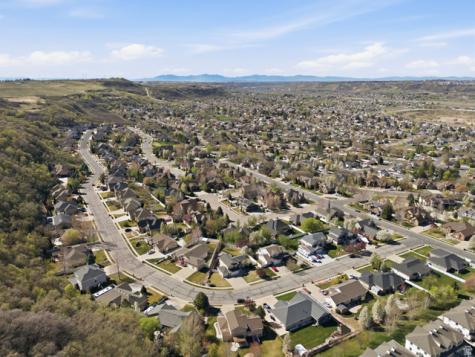 8271 S 2600 E South Weber UT 84405
