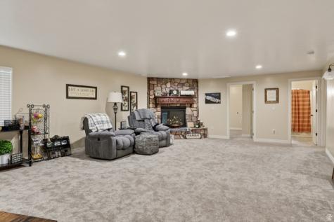 63 W 2875 Circle N Cedar City UT 84721