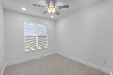 626 S 125 E Hyde Park UT 84318