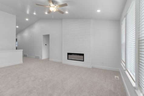 626 S 125 E Hyde Park UT 84318