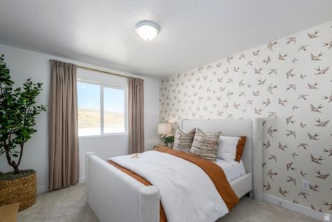 1823 W Golden Magic Lane Saratoga Springs UT 84045