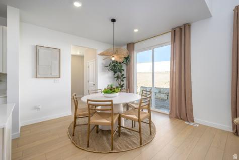 1823 W Golden Magic Lane Saratoga Springs UT 84045