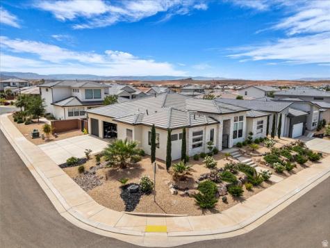 1314 E Cheyenne Way Washington UT 84780