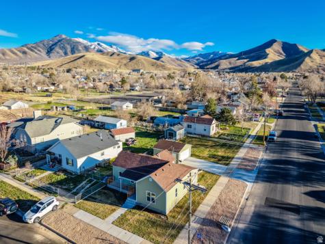 197 W 100 S Tooele UT 84074