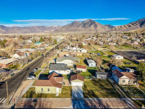197 W 100 S Tooele UT 84074