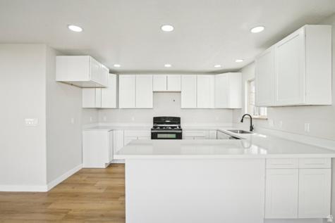 403 E 850 N Springville UT 84663