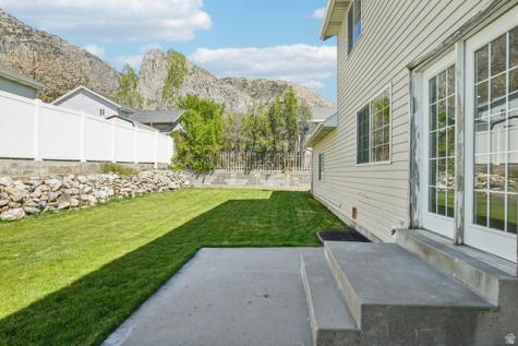 403 E 850 N Springville UT 84663