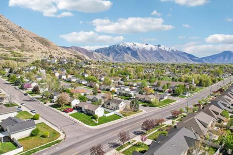 403 E 850 N Springville UT 84663