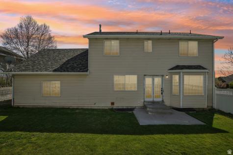 403 E 850 N Springville UT 84663