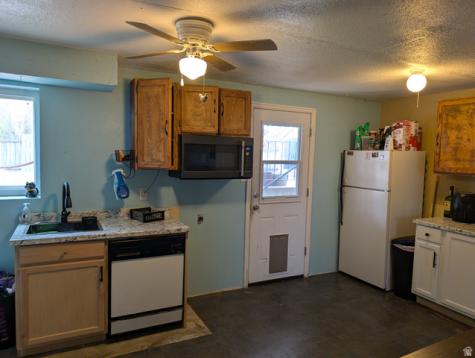 656 W 600 N Clearfield UT 84015