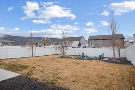 1258 E Bell Buoy Way Eagle Mountain UT 84005