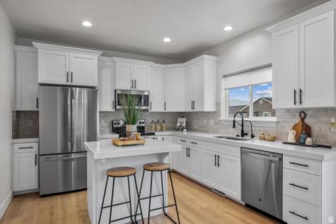 1258 E Bell Buoy Way Eagle Mountain UT 84005