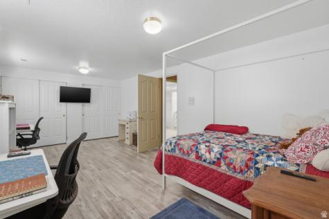 2045 W 5025 S Roy UT 84067
