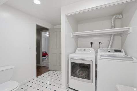 2045 W 5025 S Roy UT 84067