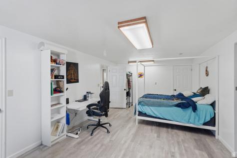 2045 W 5025 S Roy UT 84067