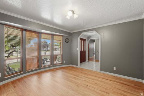 2045 W 5025 S Roy UT 84067