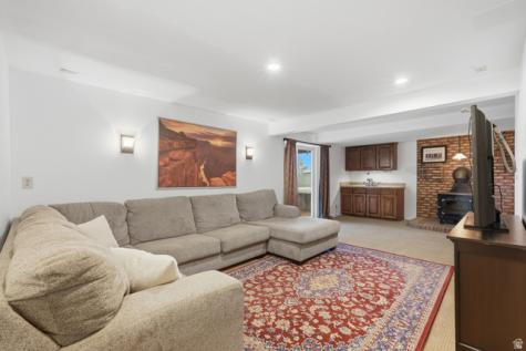 512 S 850 E Centerville UT 84014