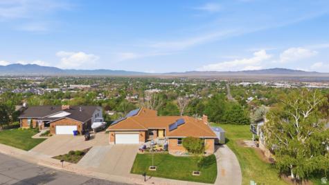 512 S 850 E Centerville UT 84014