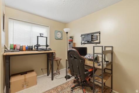 512 S 850 E Centerville UT 84014