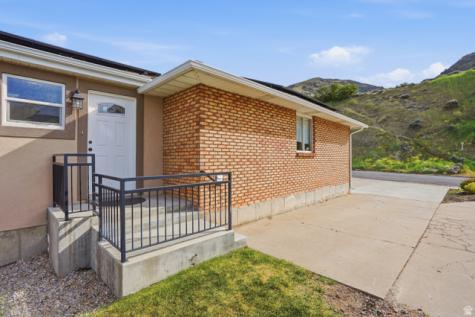 512 S 850 E Centerville UT 84014