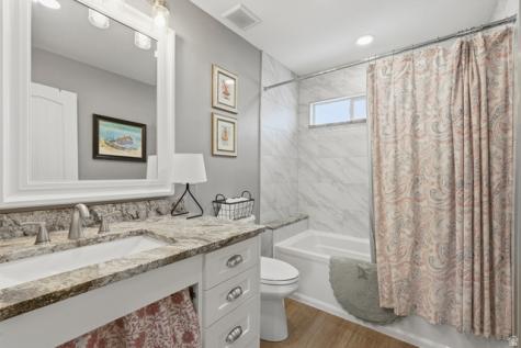 512 S 850 E Centerville UT 84014