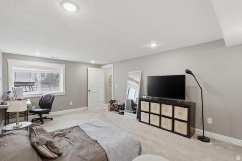 512 S 850 E Centerville UT 84014