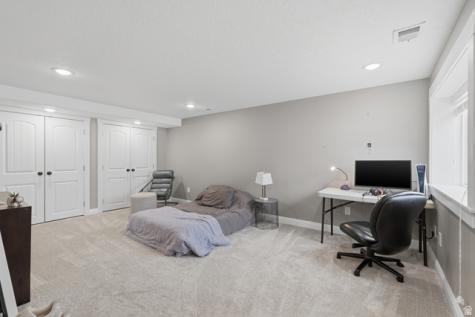 512 S 850 E Centerville UT 84014