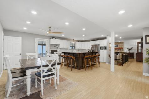 512 S 850 E Centerville UT 84014