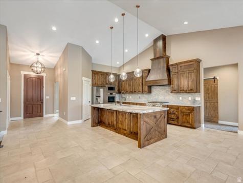 1627 E Lakeview Lane Eagle Mountain UT 84005