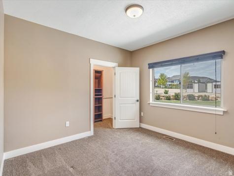1627 E Lakeview Lane Eagle Mountain UT 84005