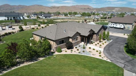 1627 E Lakeview Lane Eagle Mountain UT 84005