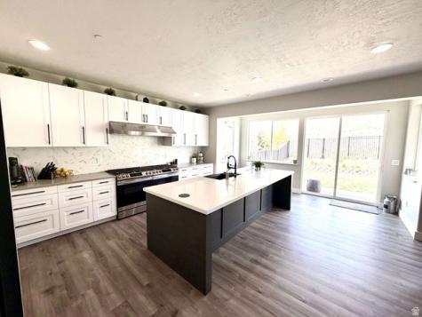 1909 E Longbranch Drive Draper UT 84020